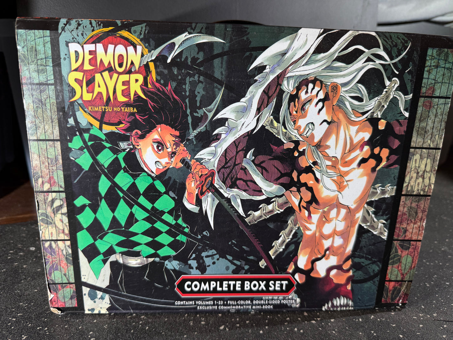 Demon Slayer Complete Box Set (Manga, 23 books)