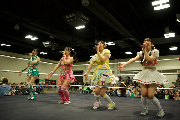 Up Up Girls!