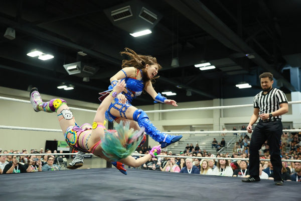 Yuki Arai and Mifu Ashida vs. Arisu Endo and Shino Suzuki