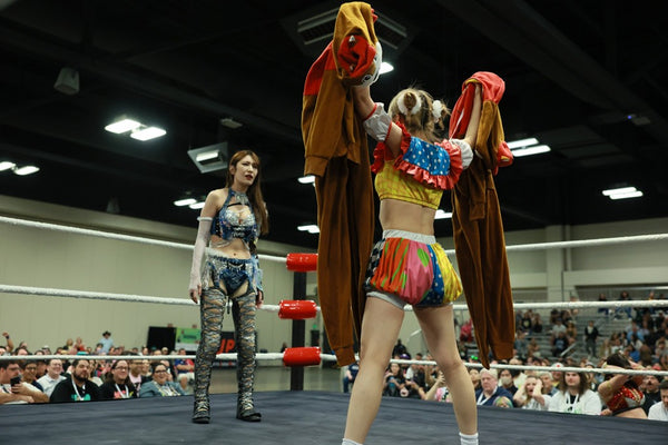 Yuki Kamifuku and Wakana Uehara (“OberEats”) vs. Raku and Pom Harajuku