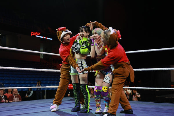 Suzume and Arisu Endo vs. Raku and Pom Harajuku