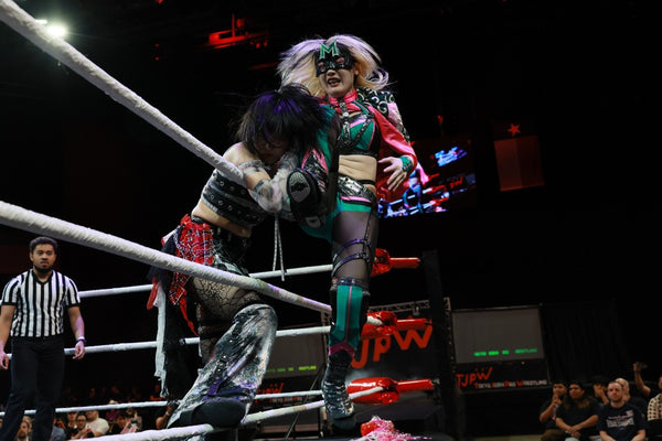 Mizuki vs. Rika Tatsumi vs. Hyper Misao