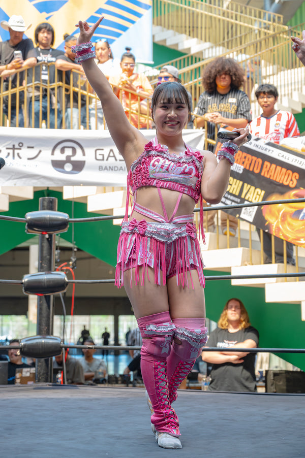 Up Up Girls!